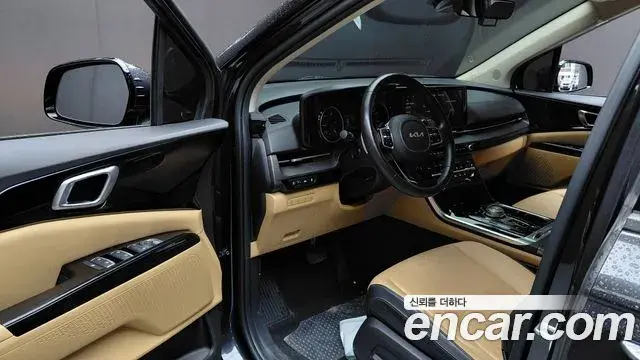Kia Carnival 2021 — Фото 10/20