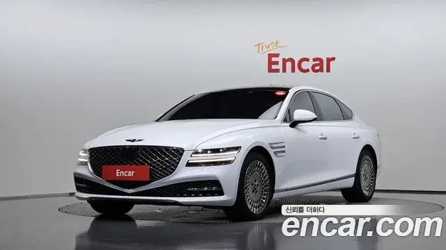 Genesis Electrified G80 2023 — Photo 1/20