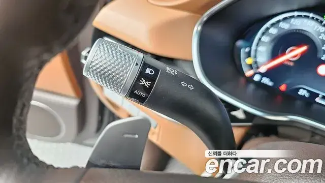 Genesis Electrified G80 2023 — Photo 20/20