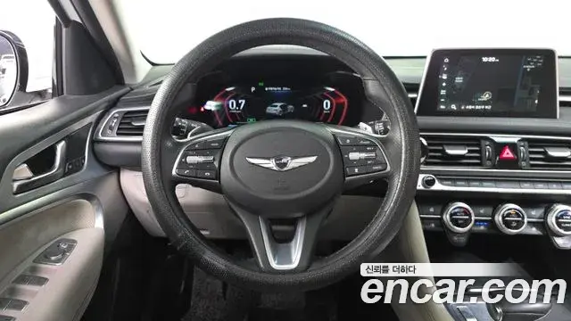 Genesis G70 2019 — Şəkil 28/34
