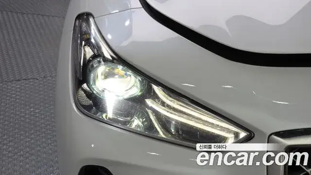 Genesis G70 2019 — Şəkil 17/34