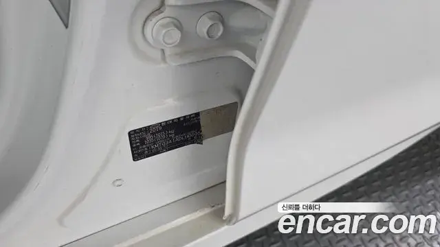Genesis G70 2019 — Şəkil 26/34