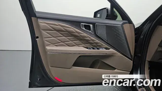 Kia K8 2021 — Şəkil 16/35