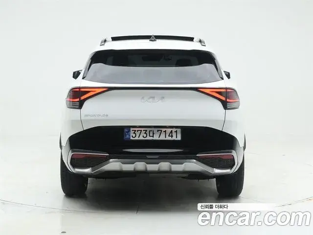 Kia Sportage 2021 — Фото 4/20