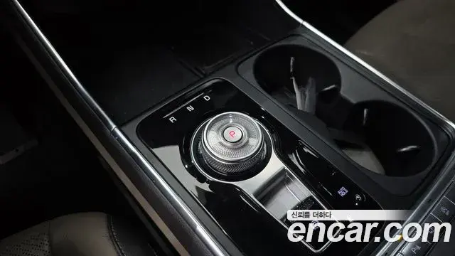 Kia Carnival 2024 — Фото 9/20