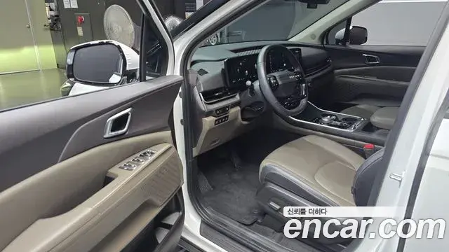 Kia Carnival 2024 — Фото 10/20