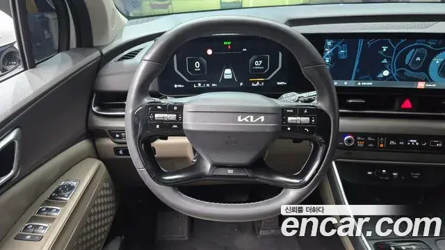 Kia Carnival 2024 — Фото 14/20