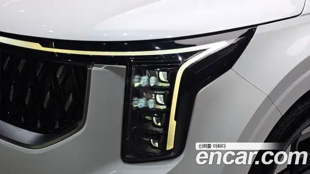 Kia Carnival 2024 — Şəkil 6/34