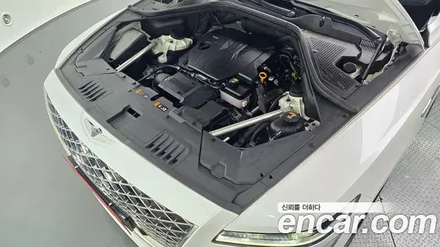 Genesis GV80 2023 — Photo 18/20