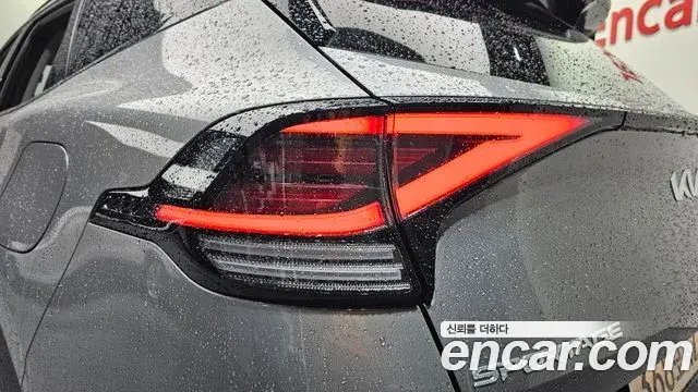 Kia Sportage 2021 — ფოტო 25/31