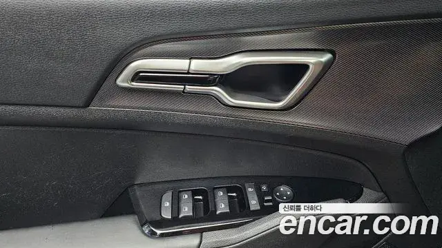 Kia Sportage 2021 — ფოტო 15/31