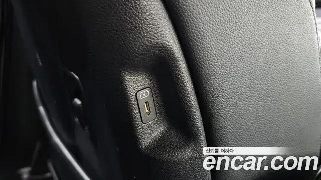 Kia Sportage 2021 — ფოტო 5/31