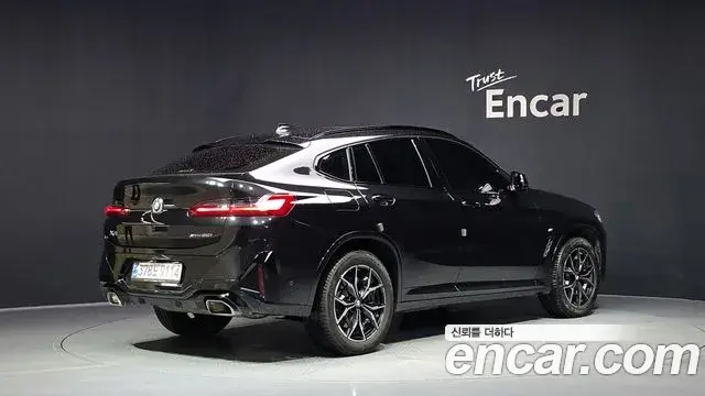 BMW X4 2024 — Photo 2/20