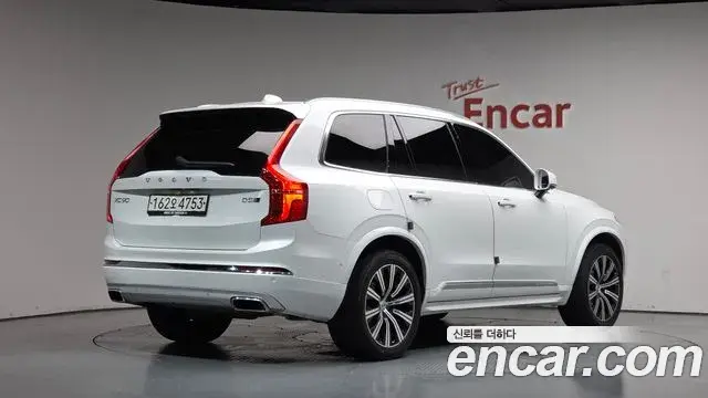 Volvo XC90 2020 — Фото 2/20
