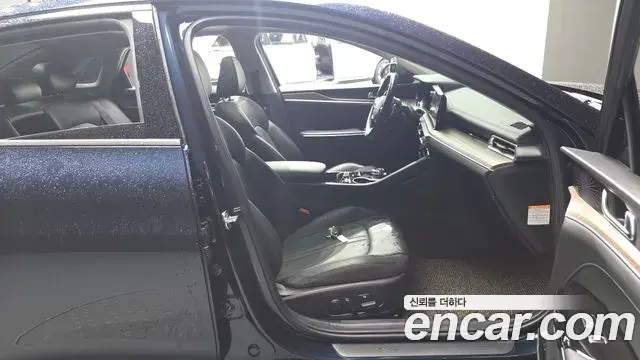Kia K5 2020 — ფოტო 5/34