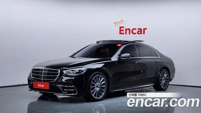 Mercedes-Benz S-Class 2025 — Фото 1/20