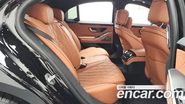 Mercedes-Benz S-Class 2025 — Фото 11/20