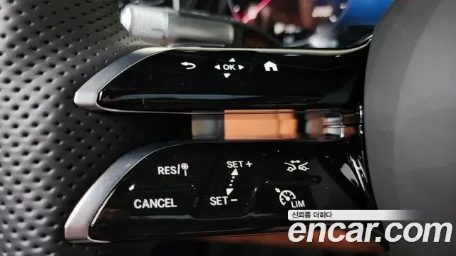 Mercedes-Benz S-Class 2025 — Фото 17/20