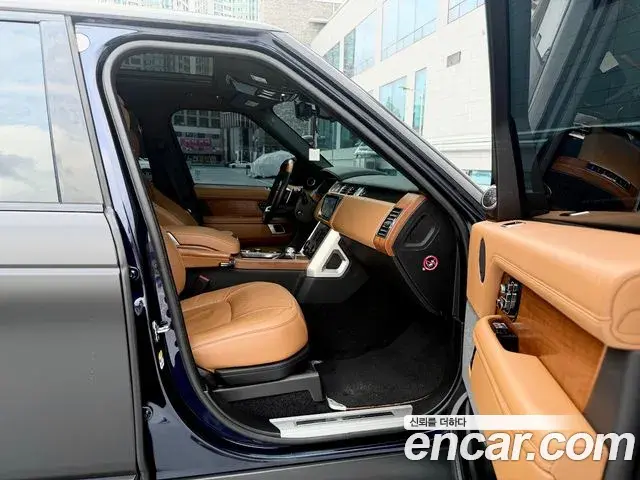 Land Rover Range Rover 2019 — Фото 11/20