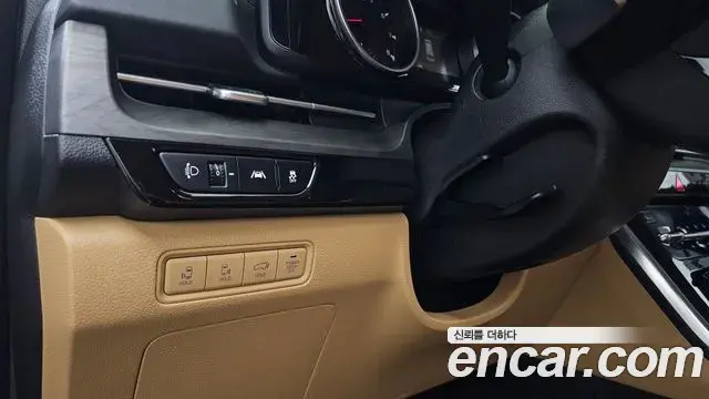 Kia Carnival 2023 — Фото 20/20
