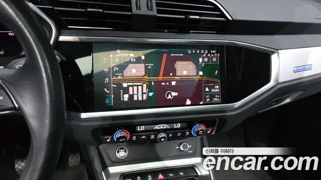 Audi Q3 2024 — Фото 14/20
