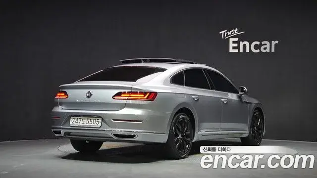 Volkswagen Arteon 2019 — Фото 2/20