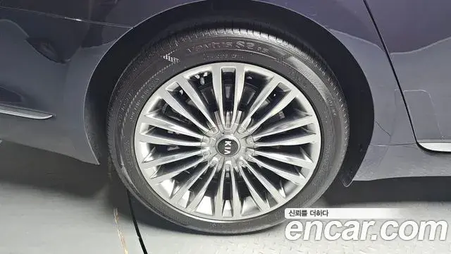 Kia The K9 2020 — ფოტო 19/30