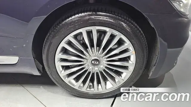Kia The K9 2020 — ფოტო 1/30