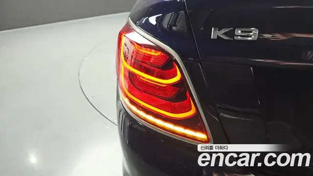 Kia The K9 2018 — Photo 22/31