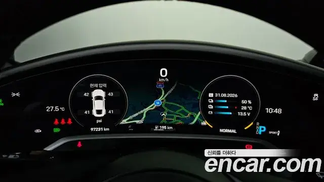 Porsche Taycan 2021 — Photo 32/39