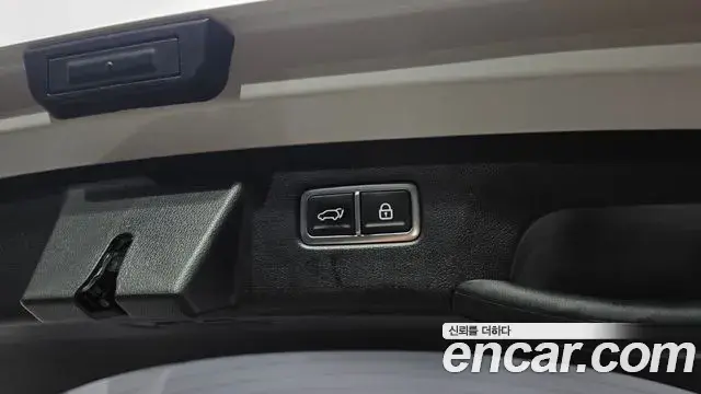 Kia Sorento 2023 — Şəkil 22/37