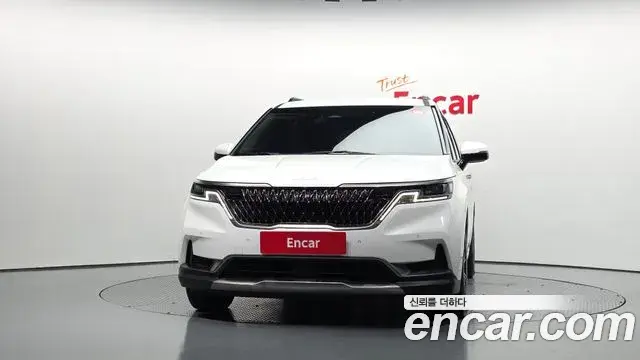 Kia Carnival 2022 — Фото 2/20