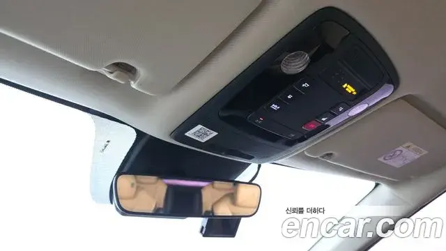 Kia Carnival 2022 — Фото 18/20