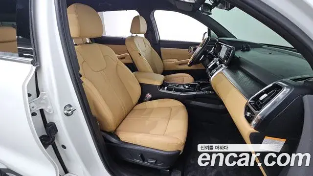 Kia Sorento 2023 — Фото 11/20