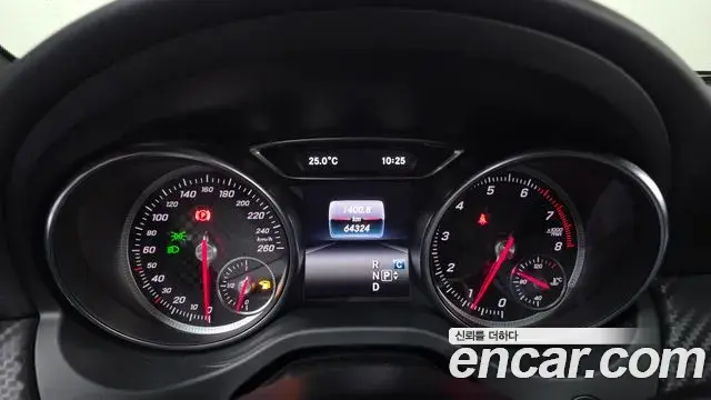 Mercedes-Benz A-Class 2018 — Фото 6/20