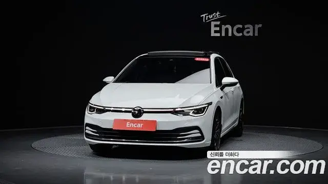 Volkswagen Golf 2022 — Şəkil 29/31