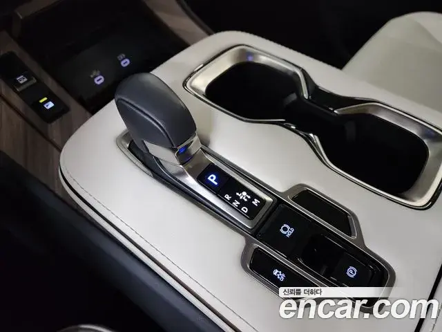 Lexus LM 2024 — Şəkil 20/20