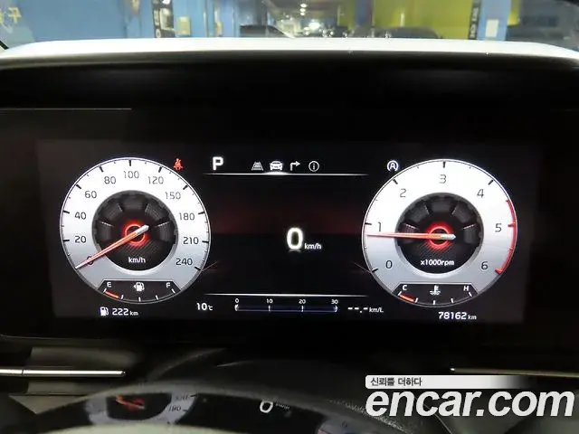 Kia Carnival 2022 — Photo 11/20