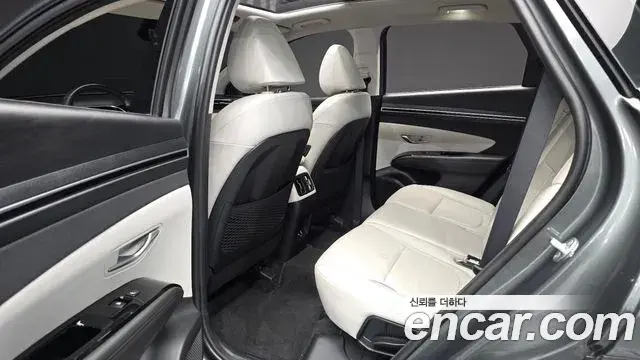 Hyundai The New Tucson 2022 — Фото 10/20