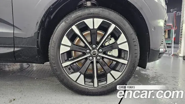 Volvo XC60 2026 — Photo 18/33