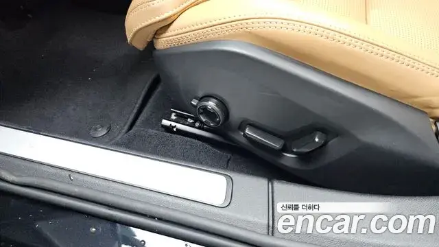 Volvo V60 Cross Country 2025 — Photo 21/38