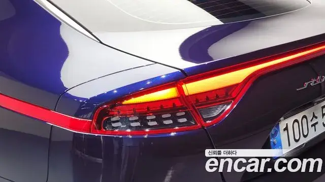 Kia Stinger Meister 2021 — ფოტო 27/36
