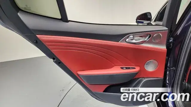 Kia Stinger Meister 2021 — ფოტო 36/36