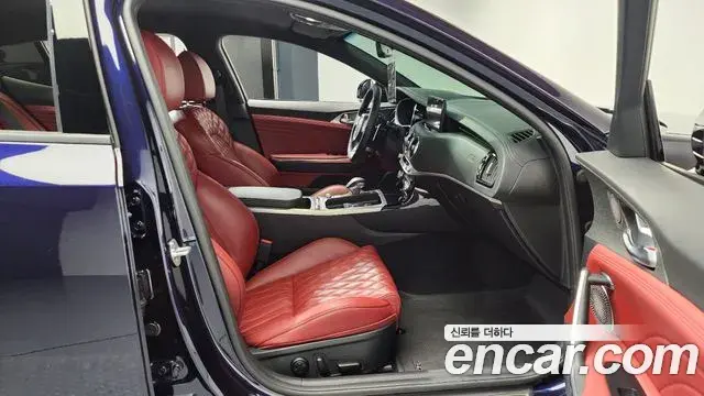 Kia Stinger Meister 2021 — ფოტო 5/36