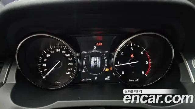 Land Rover Range Rover Evoque 2018 — Photo 20/31