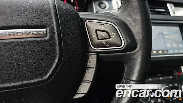 Land Rover Range Rover Evoque 2018 — Photo 10/31