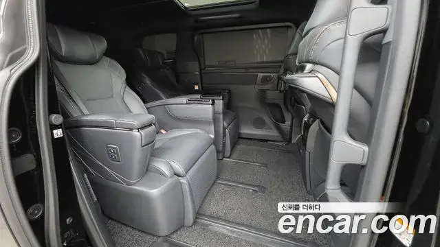 Toyota Alphard 2026 — ფოტო 3/35