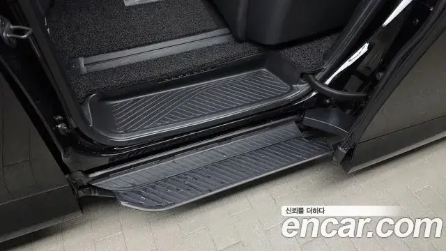 Toyota Alphard 2026 — ფოტო 35/35