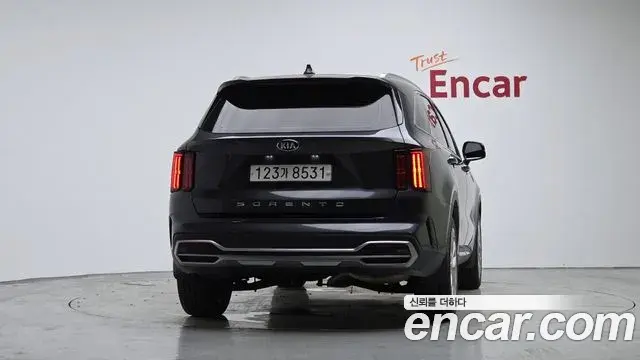 Kia Sorento 2021 — Photo 4/20