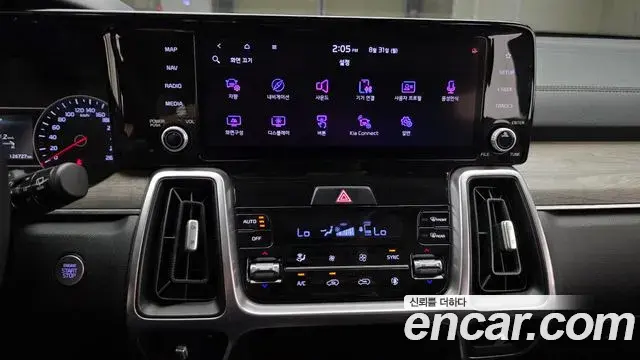 Kia Sorento 2021 — Photo 15/20
